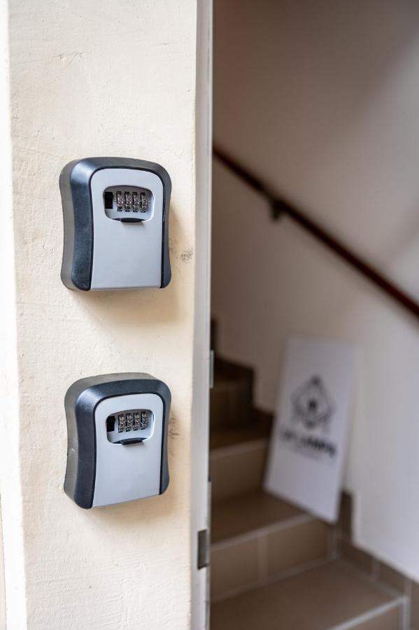 La Lampa Apartments Debrecen Luaran gambar