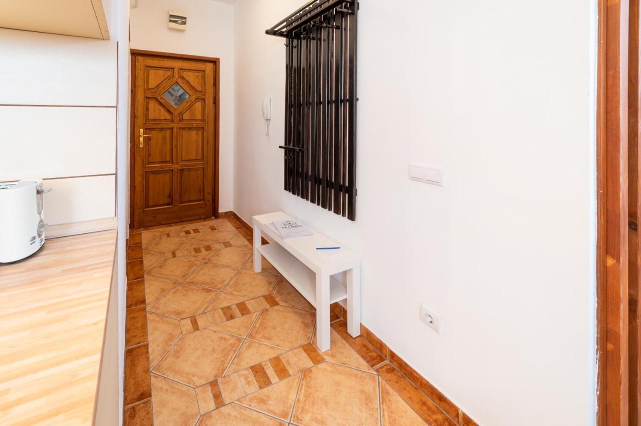La Lampa Apartments Debrecen Luaran gambar