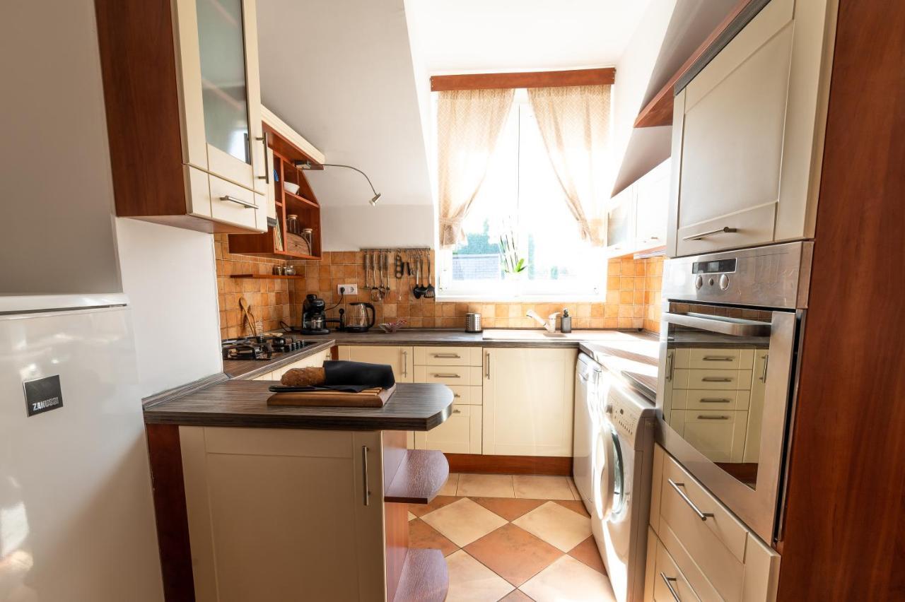La Lampa Apartments Debrecen Luaran gambar