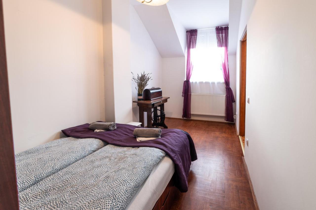 La Lampa Apartments Debrecen Luaran gambar
